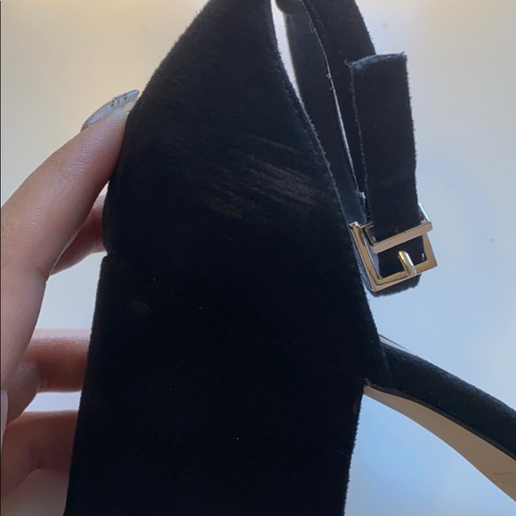 Chunky sandals with a fur strap - Picture 5 of 5